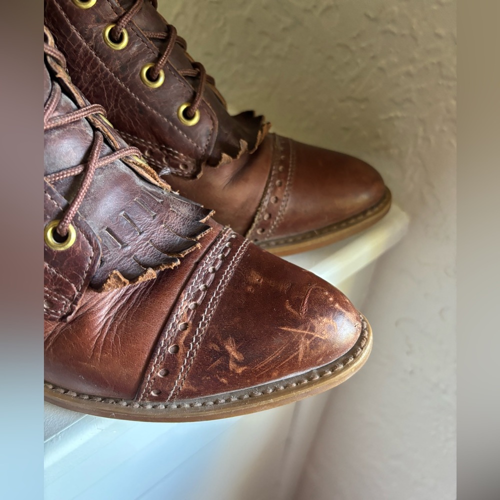 Vintage  Capezio Kiltie 2 toned Brown Leather Boots Women’s 7.5 Riding Western - Picture 4 of 9